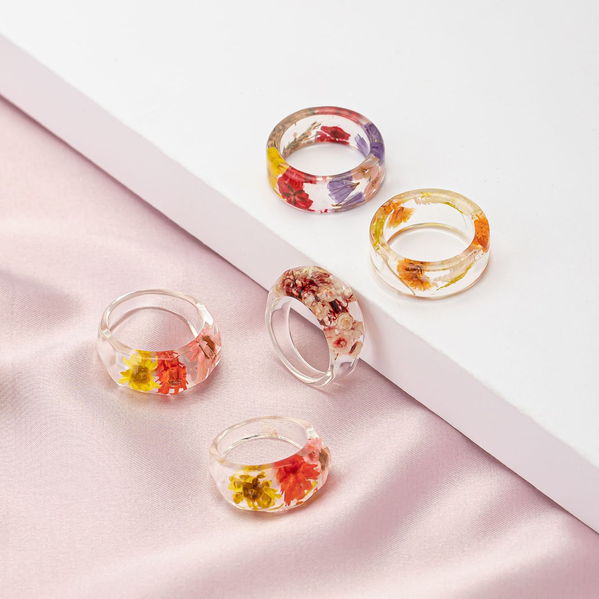 Dried Flower Bulk - Anello in Resina Acrilica con Margherita
