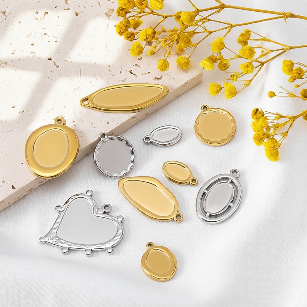5 pz. o 1 pz. Base per ciondol - Resin Crafts recensione e prezzo