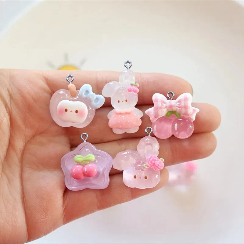 10 Pezzi Ciondoli in Resina a  - Resin Crafts Diy recensione e prezzo
